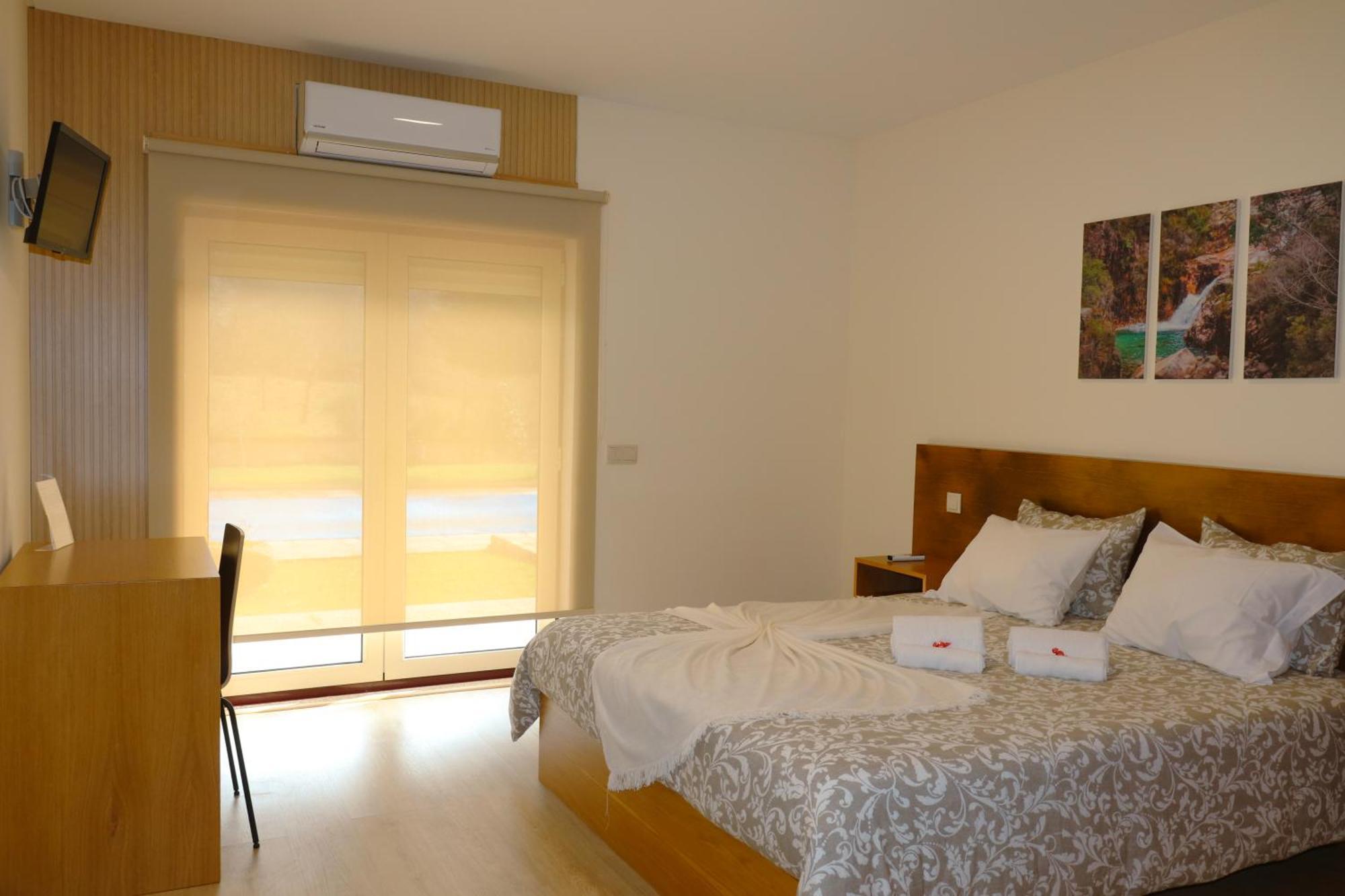 Bed and Breakfast Outeiro Do Moinho Campo do Geres Exterior foto
